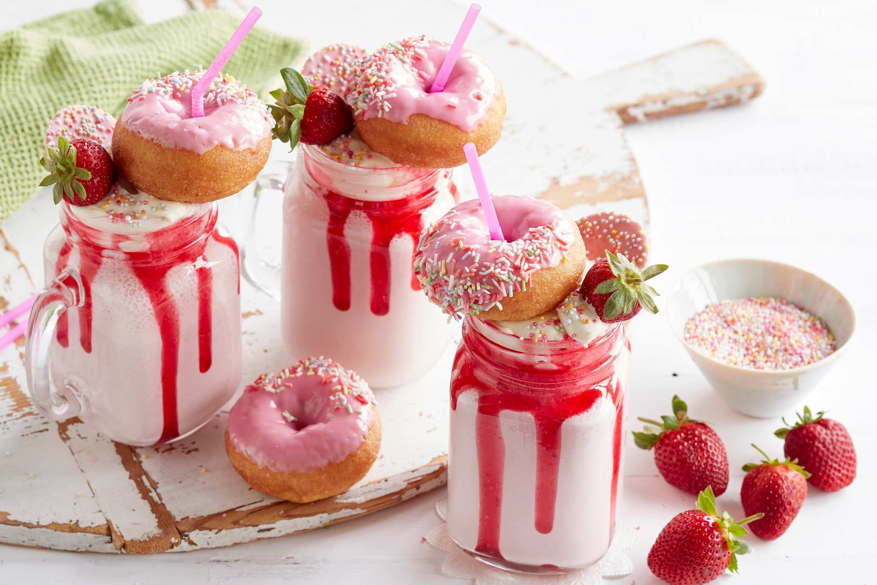 FS1-Strawberry Chocolate Milk Shake