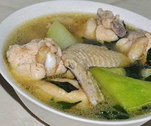 CHICKEN TINOLA