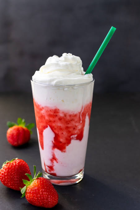 ICED STRAWBERRY MACCHIATO
